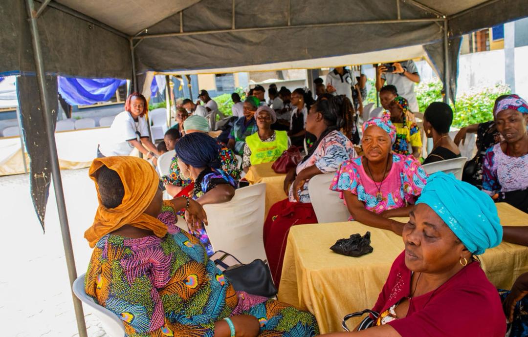 Distribution of food items